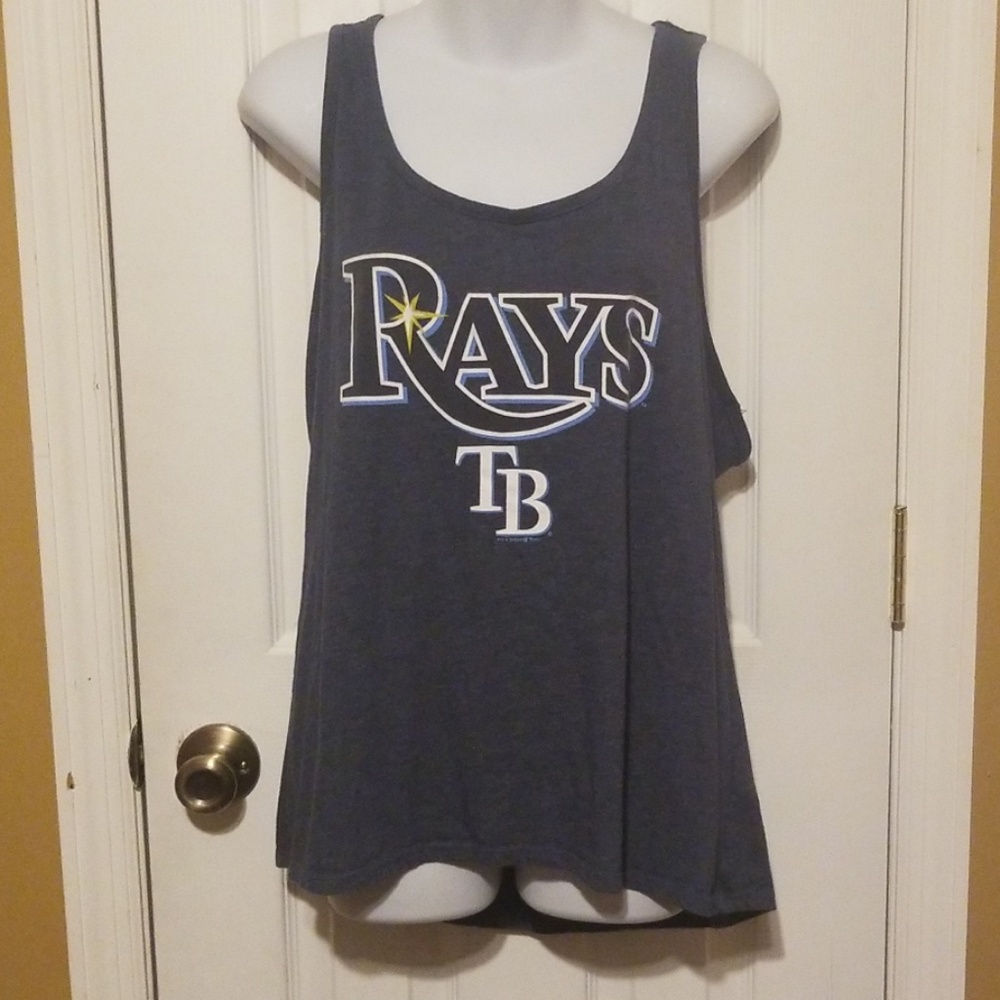 Old navy top Ray's size XL